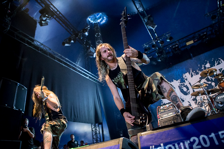 Suicide Silence @ Dour 2015, foto 4, foto's door Dorien Goetschalckx - FrontView Magazine