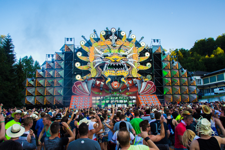 Electric Love Festival 2015 - Part I @ Salzburg, picture 8, photographed by Tom Van Tongerloo - FrontView Magazine