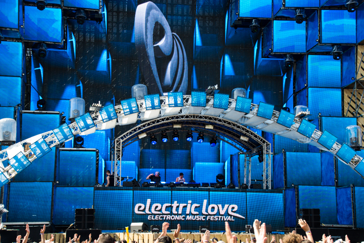 Electric Love Festival 2015 - Part I @ Salzburg, picture 33, photographed by Tom Van Tongerloo - FrontView Magazine