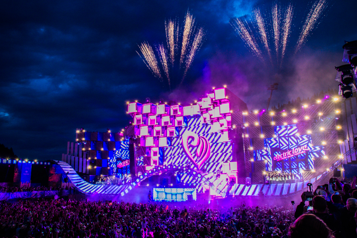 Electric Love Festival 2015 - Part I @ Salzburg, picture 103, photographed by Tom Van Tongerloo - FrontView Magazine