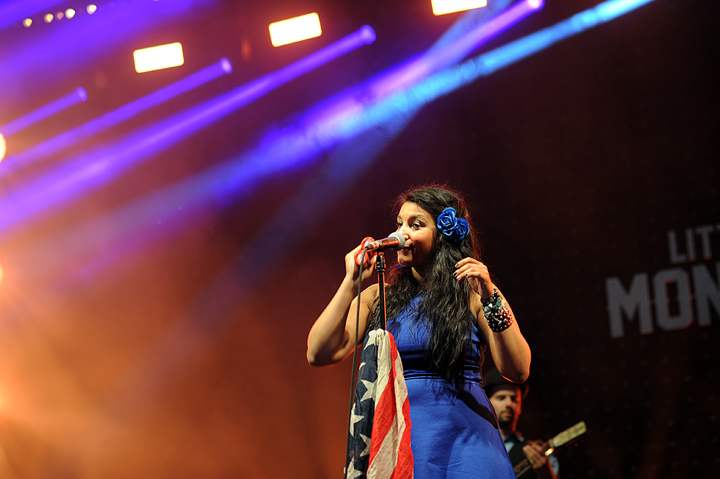 Little X Monkeys @ Dour 2015, picture 10, photographed by Magali Decamps - FrontView Magazine
