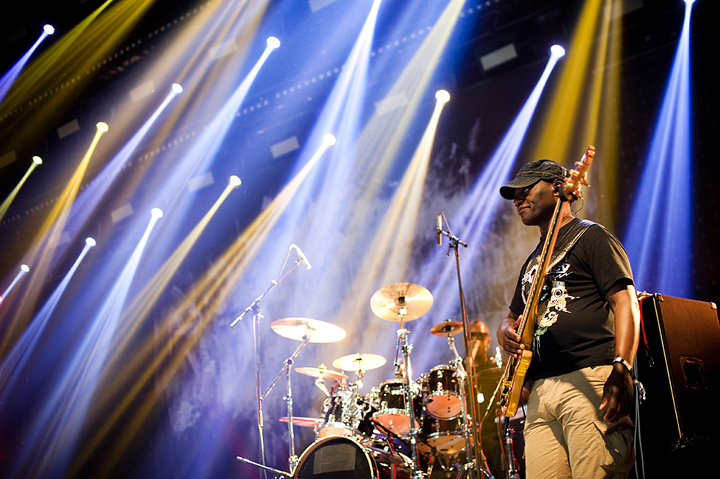 Nneka @ Dour 2015, picture 3, photographed by Magali Decamps - FrontView Magazine