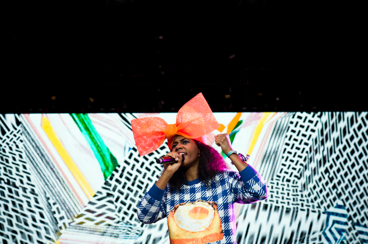 Santigold @ Dour 2015, picture 2, photographed by Magali Decamps - FrontView Magazine