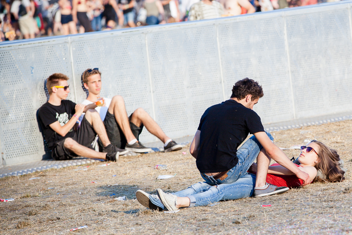 Sfeer @ Dour 2015, foto 27, foto's door Dorien Goetschalckx - FrontView Magazine
