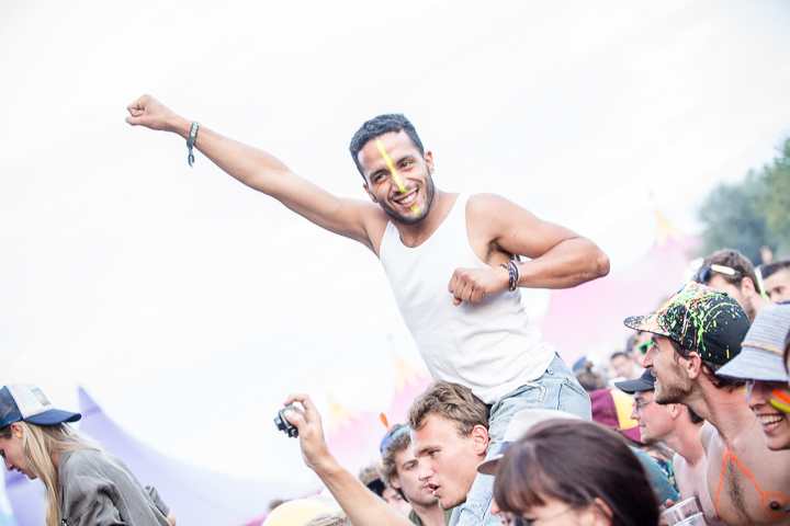 Sfeer @ Dour 2015, foto 39, foto's door Dorien Goetschalckx - FrontView Magazine