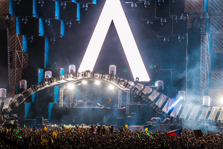 Electric Love Festival 2015 - Part III @ Salzburg, picture 55, photographed by Tom Van Tongerloo - FrontView Magazine