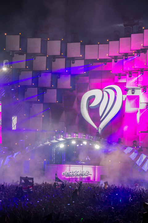 Electric Love Festival 2015 - Part III @ Salzburg, picture 77, photographed by Tom Van Tongerloo - FrontView Magazine