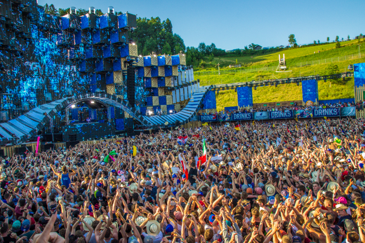 Electric Love Festival 2015 - Part III @ Salzburg, picture 121, photographed by Tom Van Tongerloo - FrontView Magazine