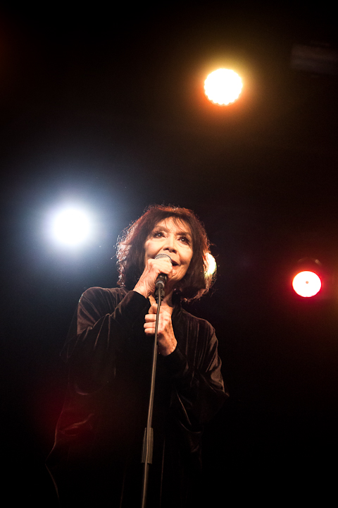 juliette Gréco @ OLT Rivierenhof, picture 1, photographed by Walter Grimm - FrontView Magazine