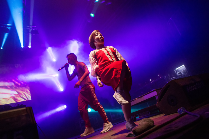 Little Big @ Dour 2015, foto 6, foto's door Dorien Goetschalckx - FrontView Magazine