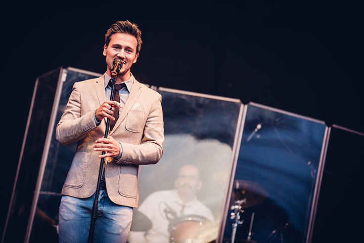 Yannick Bovy @ Gentse Feesten 2015, picture 2, photographed by Elke Briers - FrontView Magazine