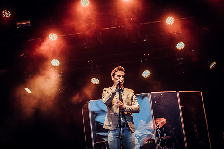 Yannick Bovy @ Gentse Feesten 2015, picture 4, photographed by Elke Briers - FrontView Magazine