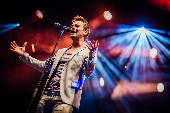 Yannick Bovy @ Gentse Feesten 2015, picture 10, photographed by Elke Briers - FrontView Magazine