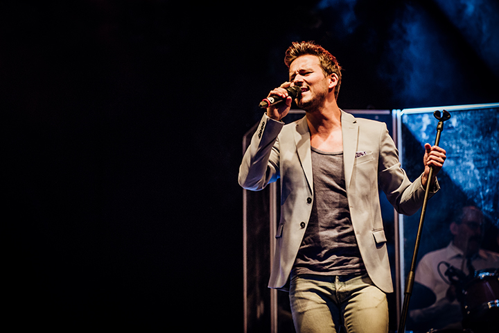 Yannick Bovy @ Gentse Feesten 2015, picture 12, photographed by Elke Briers - FrontView Magazine