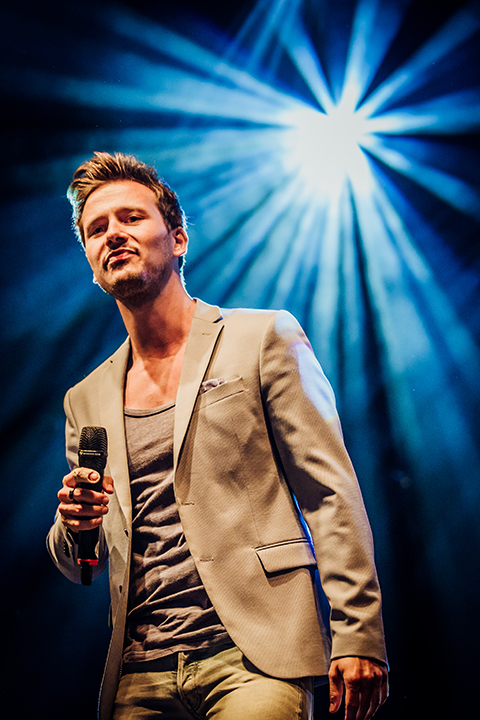 Yannick Bovy @ Gentse Feesten 2015, picture 14, photographed by Elke Briers - FrontView Magazine