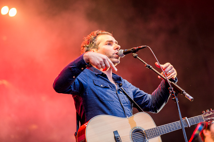 Yevgueni @ Beleuvenissen 2015, foto 10, foto's door Kurt Jacobs - FrontView Magazine