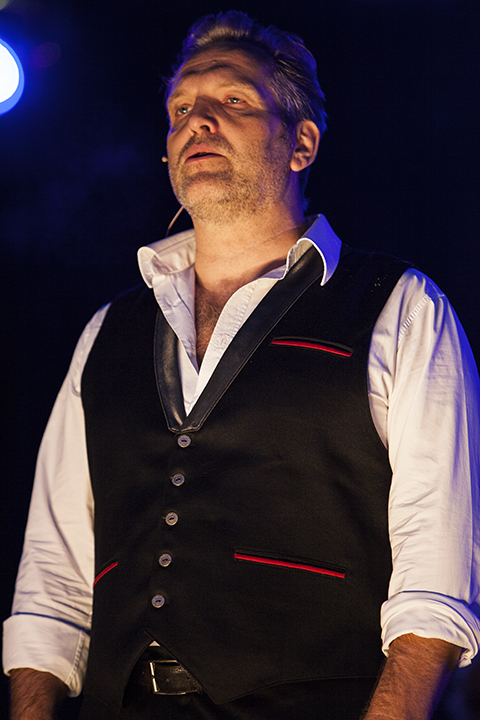Kommil Foo - Het Bestand @ Openlucht theater Rivierenhof, picture 2, photographed by Frank Lambrechts - FrontView Magazine