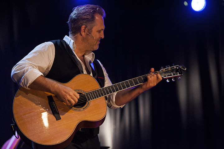 Kommil Foo - Het Bestand @ Openlucht theater Rivierenhof, picture 4, photographed by Frank Lambrechts - FrontView Magazine