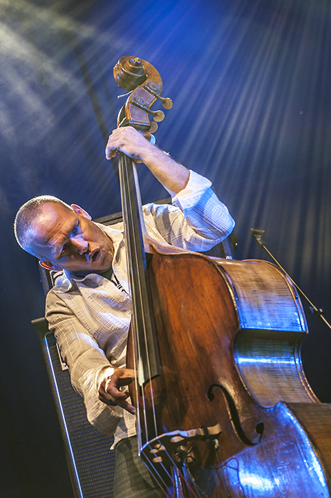 Avishai Cohen Trio @ M-idzomer Leuven dag 2 - Jazz, picture 1, photographed by Bart Scholliers - FrontView Magazine