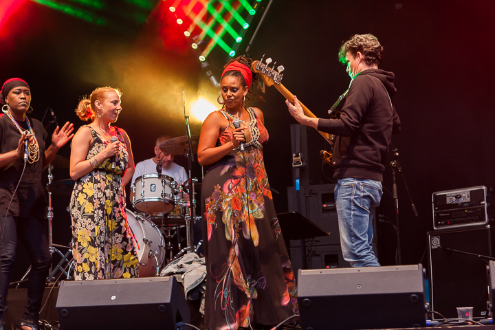 Mama’s Day Off @ Parkpop Mechelen, picture 21, photographed by Alex Wyckmans - FrontView Magazine