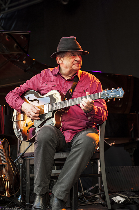 Philip Catherine @ M-idzomer Leuven dag 2 - Jazz, picture 3, photographed by Bart Scholliers - FrontView Magazine