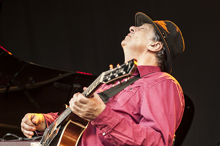 Philip Catherine @ M-idzomer Leuven dag 2 - Jazz, picture 9, photographed by Bart Scholliers - FrontView Magazine