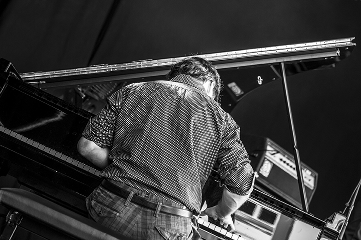 Phronesis @ M-idzomer Leuven dag 2 - Jazz, picture 7, photographed by Bart Scholliers - FrontView Magazine