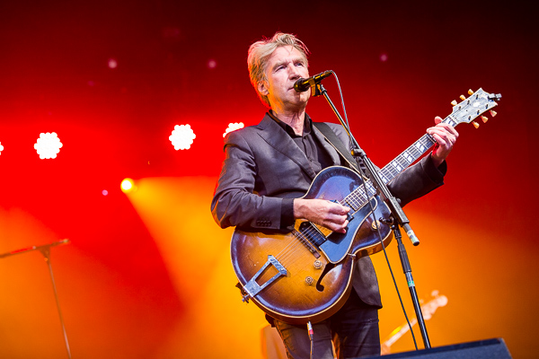 Frank Boeijen @ Beleuvenissen 2015, foto 1, foto's door Kurt Jacobs - FrontView Magazine