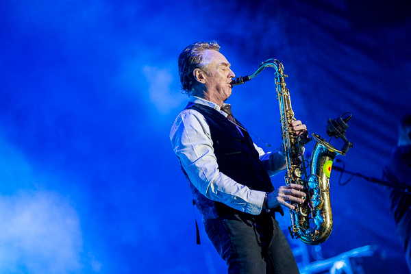 UB40 @ Beleuvenissen 2015, picture 5, photographed by Kurt Jacobs - FrontView Magazine