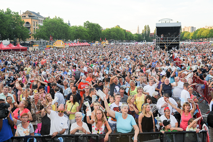 Antwerpen Zingt editie 2015 @ Gedempte Zuiderdokken, picture 34, photographed by Dimitri Vanlommel - FrontView Magazine