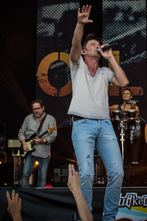 Clouseau @ Suikerrock 2015 Tienen dag 3, picture 11, photographed by Tristan Herftijd - FrontView Magazine