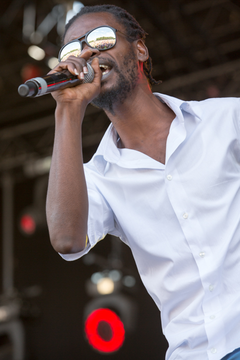 Lukie D @ Reggae Geel, picture 13, photographed by Stef Dierckx - FrontView Magazine