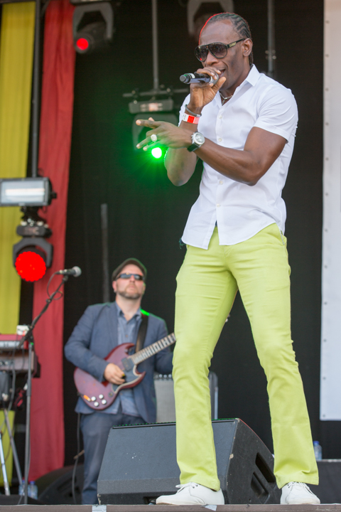 Lukie D @ Reggae Geel, picture 15, photographed by Stef Dierckx - FrontView Magazine
