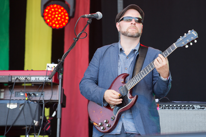 Lukie D @ Reggae Geel, picture 16, photographed by Stef Dierckx - FrontView Magazine