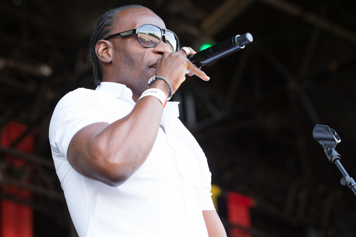 Lukie D @ Reggae Geel, picture 18, photographed by Stef Dierckx - FrontView Magazine