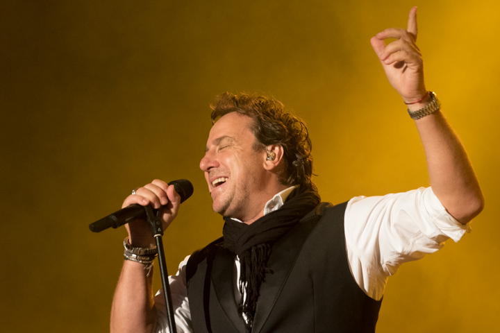 Marco Borsato @ Suikerrock 2015 Tienen dag 3, picture 4, photographed by Tristan Herftijd - FrontView Magazine