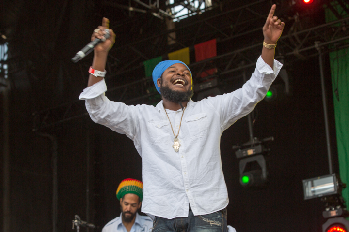Pressure @ Reggae Geel, picture 4, photographed by Stef Dierckx - FrontView Magazine