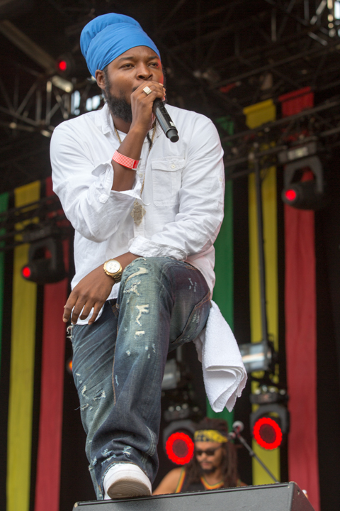 Pressure @ Reggae Geel, picture 7, photographed by Stef Dierckx - FrontView Magazine