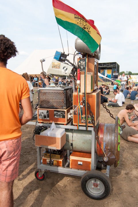 Sfeerbeelden @ Reggae Geel, picture 40, photographed by Stef Dierckx - FrontView Magazine