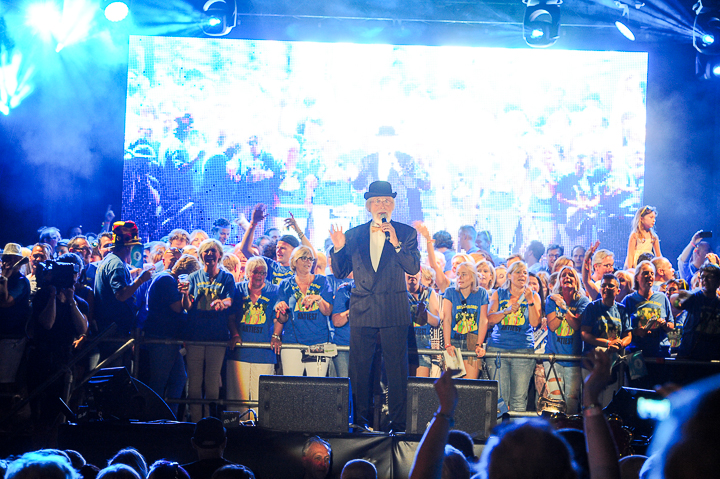 Vader Abraham @ Antwerpen Zingt 2015, picture 25, photographed by James Van Roosbroeck - FrontView Magazine