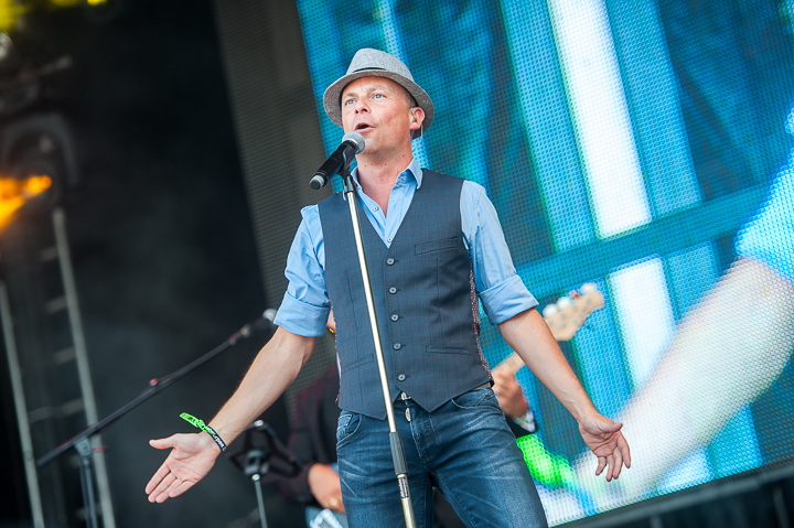Wim Leys @ Antwerpen Zingt 2015, picture 3, photographed by Dimitri Vanlommel - FrontView Magazine