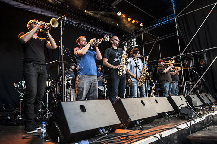 Youngblood Brass Band @ M-idzomer Leuven dag 4, picture 1, photographed by Bart Scholliers - FrontView Magazine