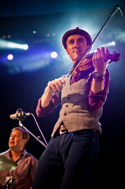 Gordie MacKeeman and His Rythm Boys @ dranouter 2015, picture 1, photographed by Devid Camerlynck - FrontView Magazine