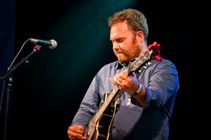 Gordie MacKeeman and His Rythm Boys @ dranouter 2015, picture 6, photographed by Devid Camerlynck - FrontView Magazine