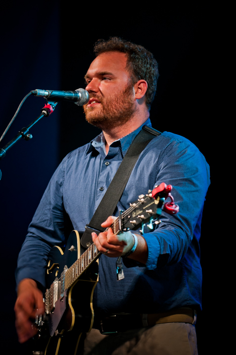 Gordie MacKeeman and His Rythm Boys @ dranouter 2015, picture 12, photographed by Devid Camerlynck - FrontView Magazine