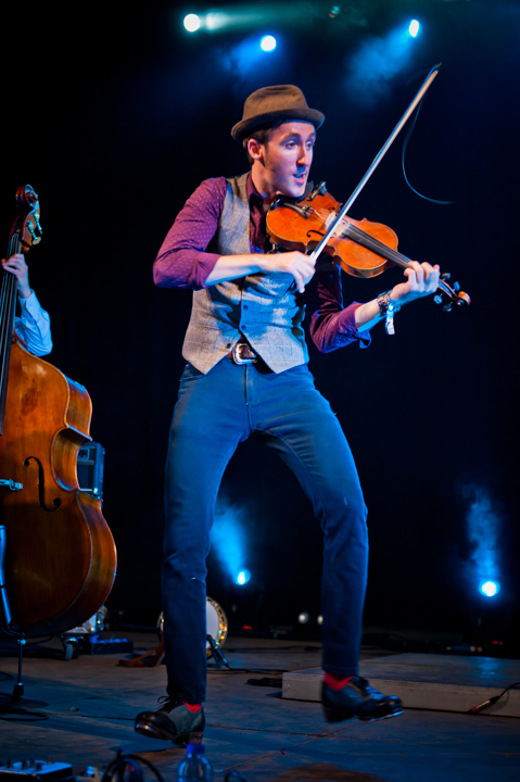Gordie MacKeeman and His Rythm Boys @ dranouter 2015, picture 20, photographed by Devid Camerlynck - FrontView Magazine
