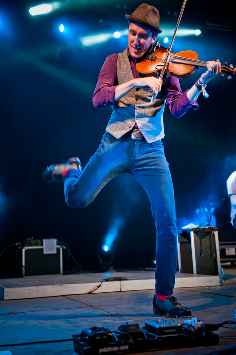 Gordie MacKeeman and His Rythm Boys @ dranouter 2015, picture 25, photographed by Devid Camerlynck - FrontView Magazine
