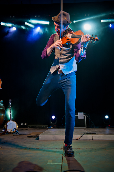 Gordie MacKeeman and His Rythm Boys @ dranouter 2015, picture 33, photographed by Devid Camerlynck - FrontView Magazine