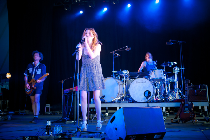 Roosbeef @ Dranouter 2015, picture 4, photographed by Devid Camerlynck - FrontView Magazine