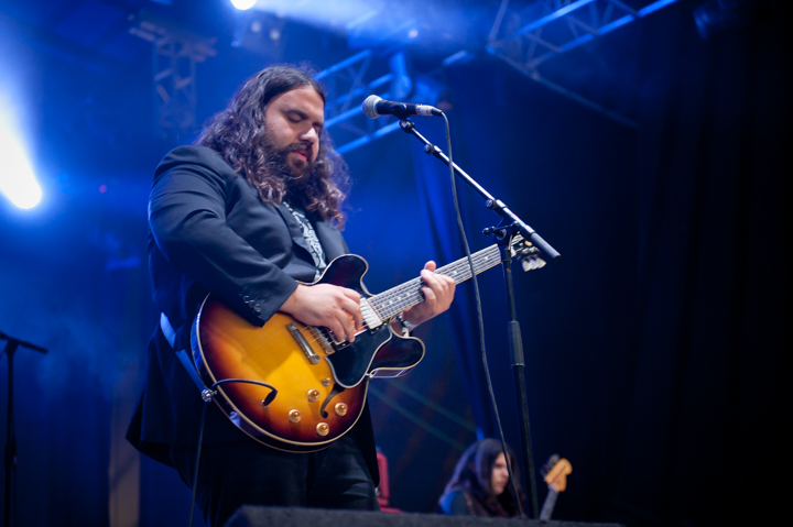The Magic Numbers @ dranouter 2015, picture 8, photographed by Devid Camerlynck - FrontView Magazine